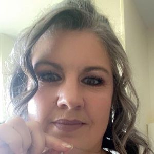 Meet your Posher, Lana